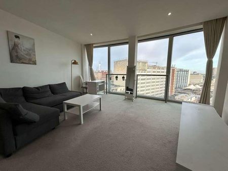 Rotunda, Birmingham City Centre, B2 - Photo 2