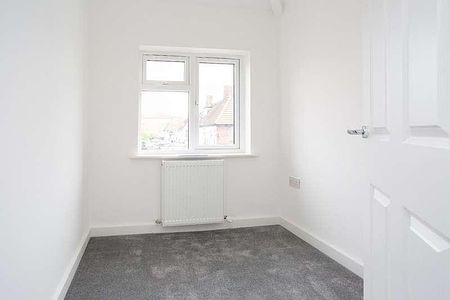 Beechwood Rise, Watford, Hertfordshire, WD24 - Photo 5