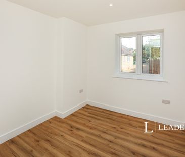 3 bedroom bungalow to rent Daisy Lane, Locks Heath, Southampton, Ha... - Photo 4