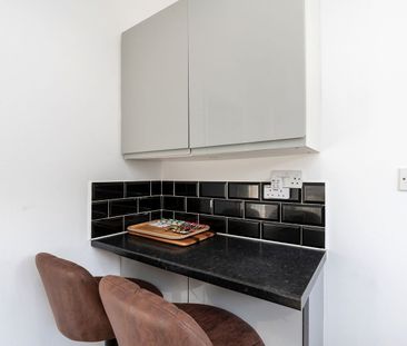 3 Bed Terraced House, Woodside Road, NG9 - Photo 5