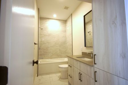 For Lease - 1353B Gosset Street, Cyrville - Carson Grove - Pineview, Ontario - Photo 5