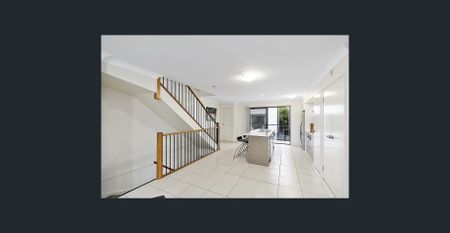 Available from 5/12/2025 – Modern Three-Level Townhouse in Prime Nerang Location - Photo 3