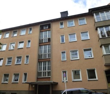 3-Zimmer-Wohnung mit Balkon in Wuppertal-Elberfeld mieten - Photo 2