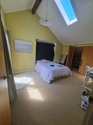 Large home in Johnsonville - Photo 3