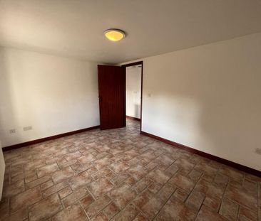 2 bedroom barn conversion to rent - Photo 5