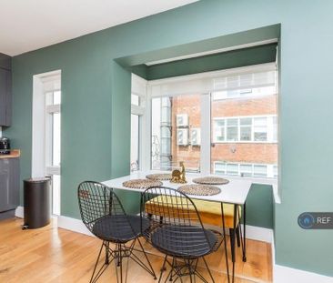 2 bedroom flat to rent - Photo 3