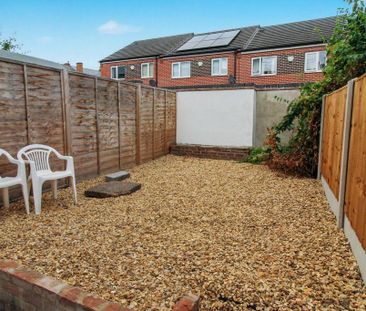 1 bedroom property to rent - Photo 2