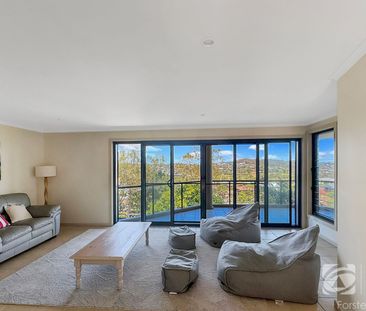 Coastal Luxury with Panoramic Views Over One Mile Beach - Photo 2