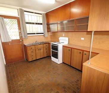 Minutes to Stockland - Photo 5