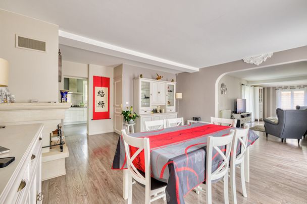 House - Photo 1