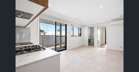 Brand New Granny - Photo 5