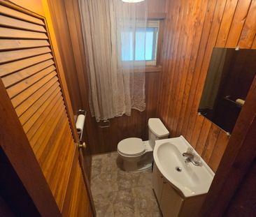 For Lease - 15 Burnview Crescent, Toronto, Ontario - Photo 6