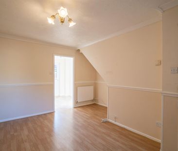 The Cornfields, Basingstoke - Photo 6