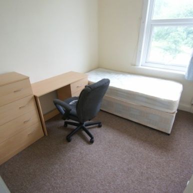 4 Bed - Hanover Square, University, Leeds - Photo 1