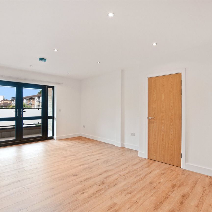 Varcoe Road, SE16 - Photo 1