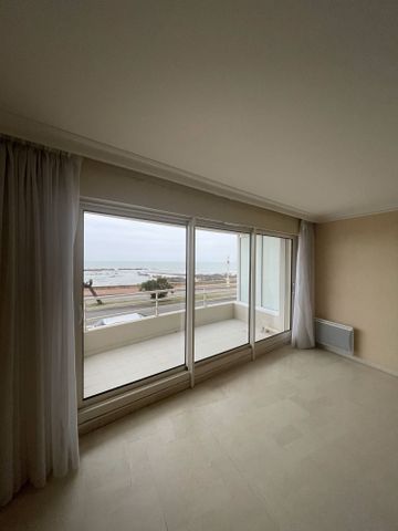 Location Appartement 3 pièces 68m² LES SABLES D OLONNE 85100 - Photo 3