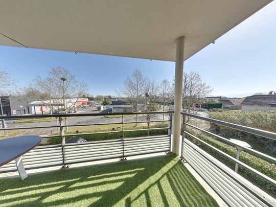 Est de PAU, Haut d'IDRON Appartement récent 2 p Meublé avec Terrasse et Parking privé couvert et sécurisé, - Photo 1