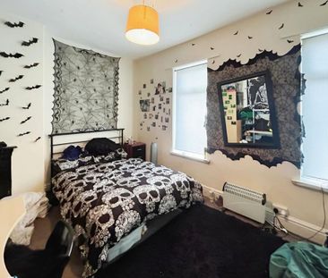 3 bedroom terraced house to rent - Photo 3