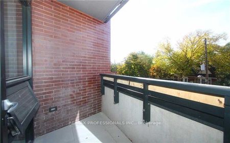 383 Sorauren Lofts , #305 - Photo 2