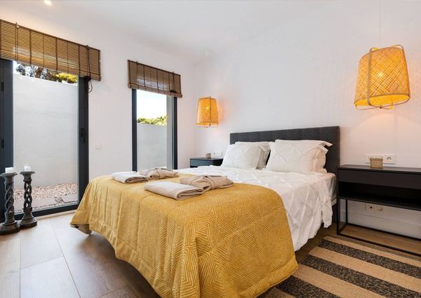 3 bedroom luxury Villa for rent in Nueva Andalucia, Andalusia