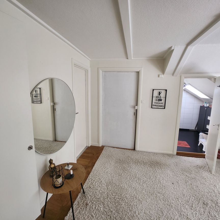 Bergslagsvägen, Hallstahammar - Photo 1