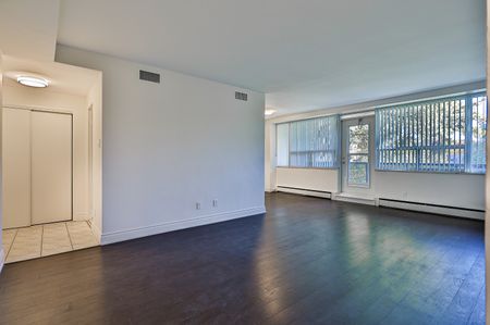 2 Bedrooms - Photo 4