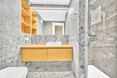 NEW HIGH STANDING WITH BALCONY-TERRACE AND PANORAMIC VIEW – LOT 4 - Foto 2