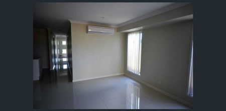 Modern Unit in a Great Location&excl; - Photo 2