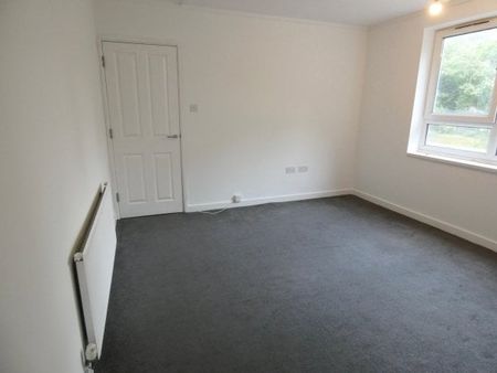 Manor Road, Eastcliff - Photo 3