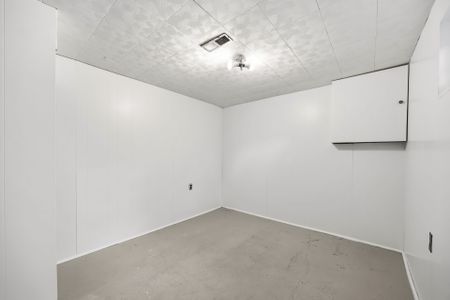 For Lease - 21 Jardine Place, Toronto, Ontario - Photo 2