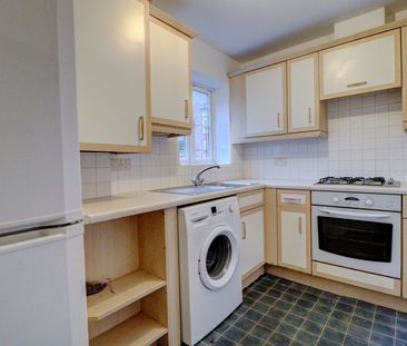 2 bedroom flat to rent, - Photo 1