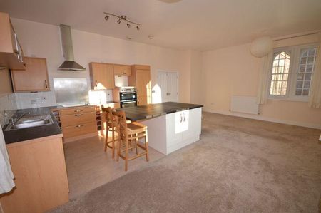 2 bedroom apartment to rent - Photo 3