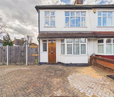 3 bedroom end of terrace house to rent - Photo 4