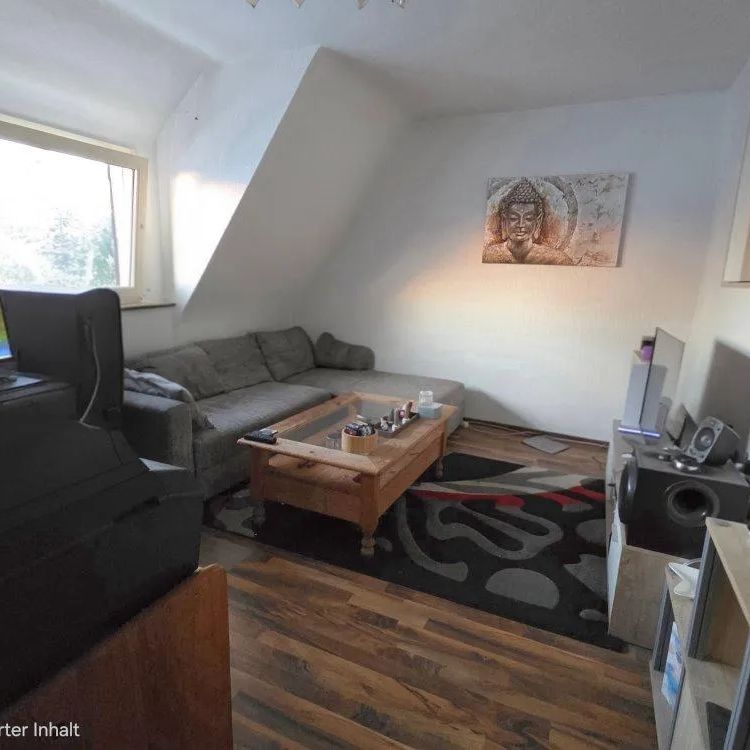 *** Gemütliche 2-Zi-Dachgeschosswohnung in Kierspe-Dorf! *** - Photo 1