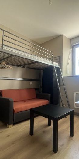 Location Appartement 1 pièce Meublé 13m² EGLETONS 19300 - Photo 1