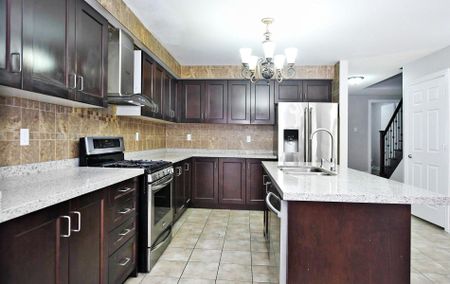 For Lease - 72 Black Maple Crescent Unit# Main & 2nd Floor, Vaughan, Ontario - Photo 4