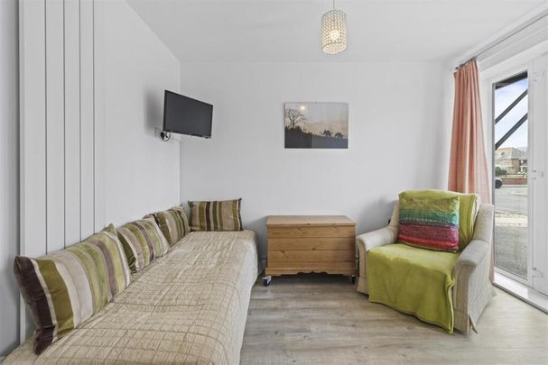 4 bedroom townhouse to rent - Photo 1