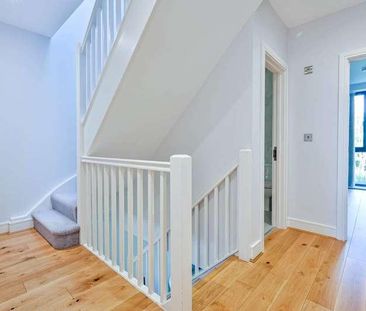 Canalside Mews, Woking, GU21 - Photo 3