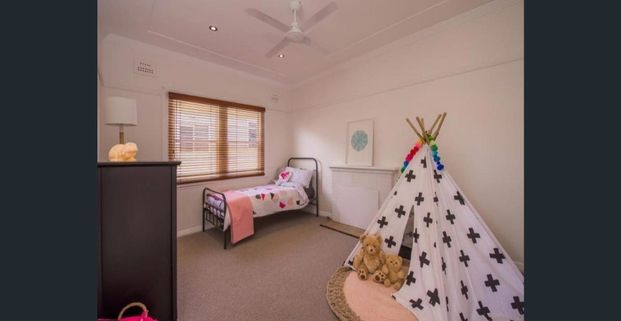 Charming 3-Bedroom Home in the Heart of New Lambton - Photo 1