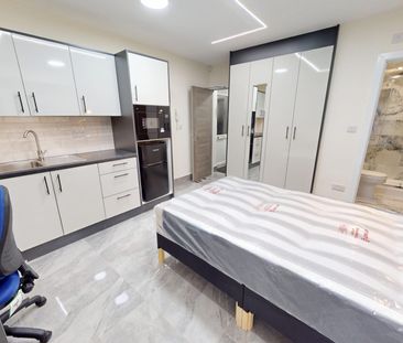 148 Tiverton Road Birmingham - Photo 2