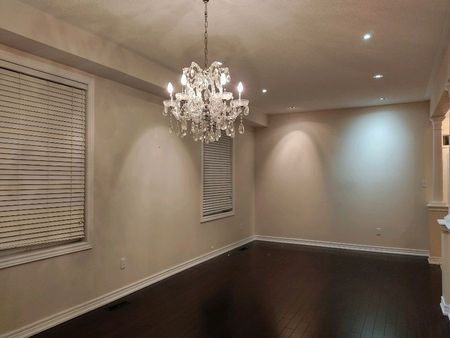 For Lease - 9 Alfred Paterson Drive, Markham, Ontario - Photo 2