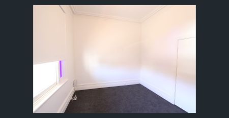 A vibrant Victorian - Photo 4