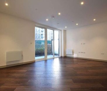 Eden Grove, Staines-upon-thames, Surrey, TW18 - Photo 3