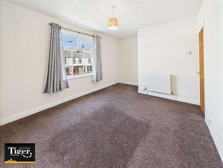 Endsleigh Gardens, Blackpool, FY4 - Photo 5