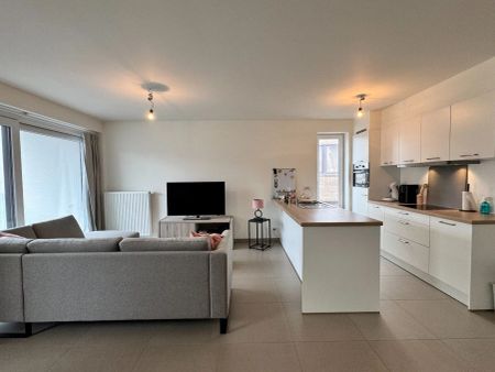 Recent appartement op de 2de verdieping met 2 terrassen en een autostaanplaats - Photo 3