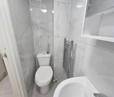 Studio to rent - Photo 6