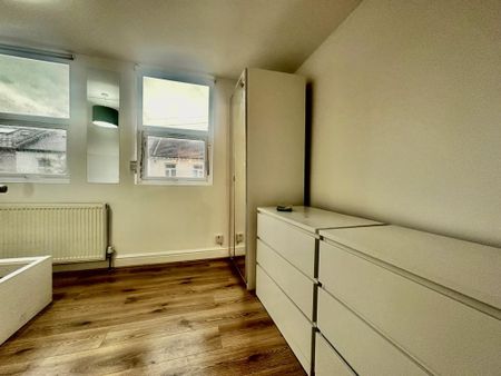 5 bedroom terraced house to rent - Photo 3