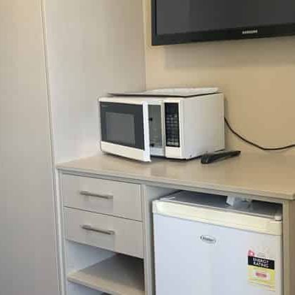 Spacious Fully Furnished Studio Room for 2026 - Photo 1