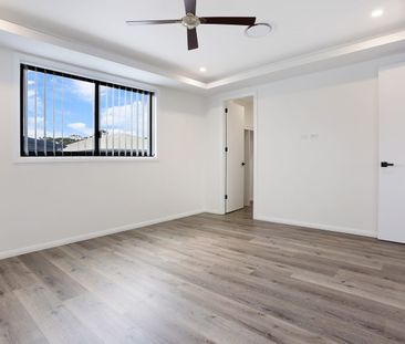 Brand New Designer Home for Lease in Riverstone - Luxury Living at ... - Photo 1