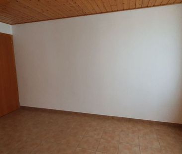 2 rooms on the ground floor in a residential area with parking space - Photo 1